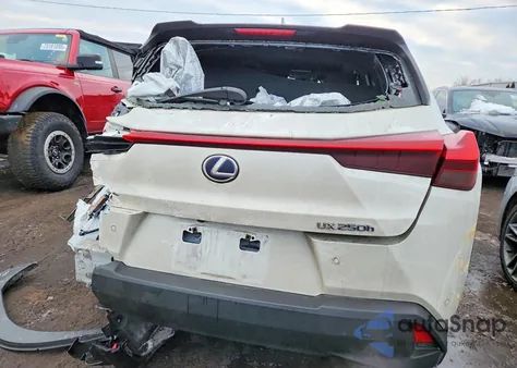 2020 Lexus Ux 250H z USA, uszkodzony, nr VIN JTHP9JBH4L2025830